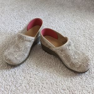 DANSKO CLOGS FLORAL